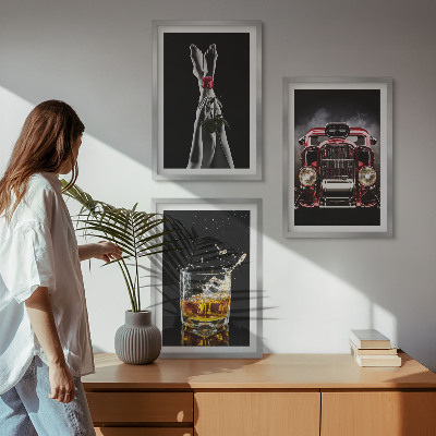 Composição de quadros moderna Pernas femininas rosa carro uísque