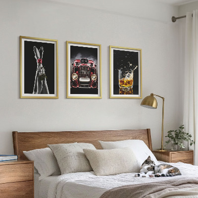 Composição de quadros moderna Pernas femininas rosa carro uísque