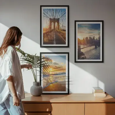 Conjunto de quadros para sala de estar com tema de pontes, pôr do sol e cidade