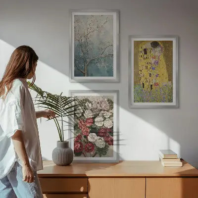 Conjunto de 3 quadros com pintura de flores de Klimt com moldura inclusa