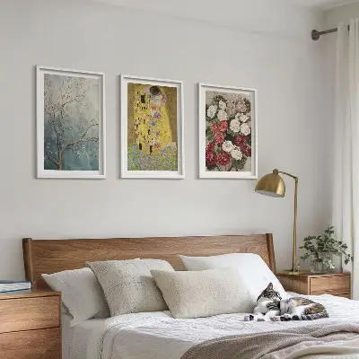 Conjunto de 3 quadros com pintura de flores de Klimt com moldura inclusa