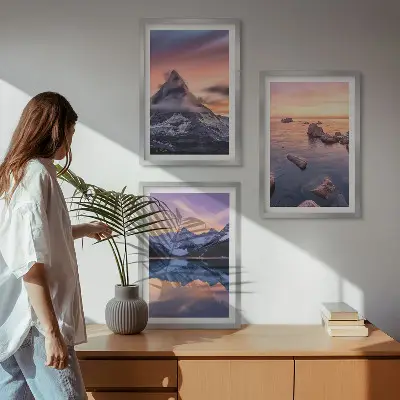 Composição de quadros moderna com paisagem de montanhas, lago e vista do oeste