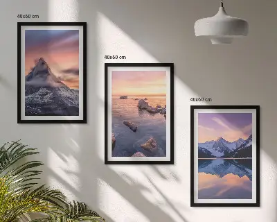 Composição de quadros moderna com paisagem de montanhas, lago e vista do oeste