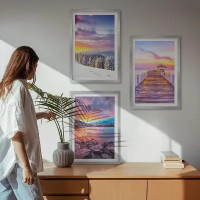Conjunto de 3 quadros com moldura com paisagem de lago de montanha no inverno