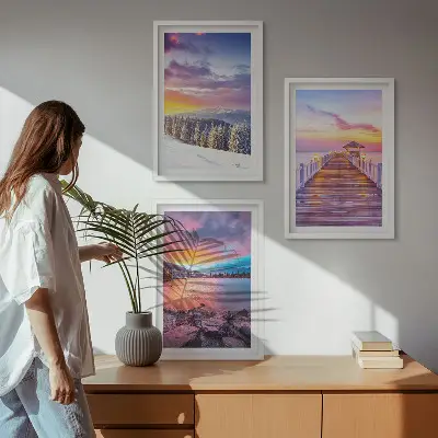 Conjunto de 3 quadros com moldura com paisagem de lago de montanha no inverno
