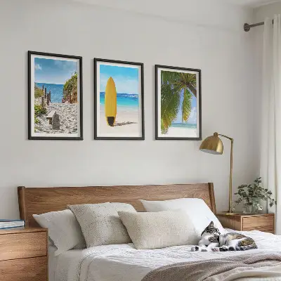 Conjunto de 3 quadros com moldura de praias de férias com ondas e palmeiras