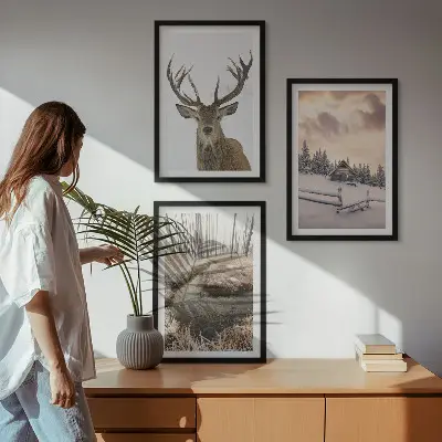 Conjunto de quadros para sala de estar com paisagem de inverno e cabana de veados