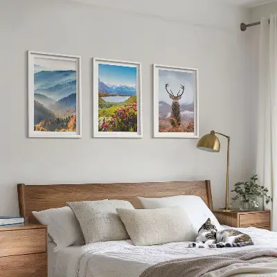 Conjunto de 3 quadros com moldura paisagem de natureza com veado, lago e montanhas