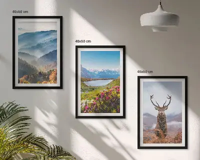 Conjunto de 3 quadros com moldura paisagem de natureza com veado, lago e montanhas