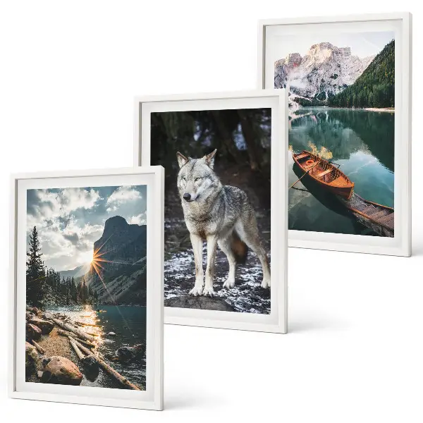Conjunto de 3 quadros com moldura com temática de montanhas, lagos, lobos e natureza