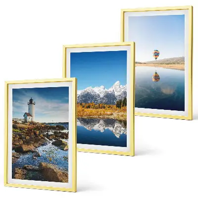 Conjunto de quadros para sala de estar com vistas da natureza, farol, montanhas e balão