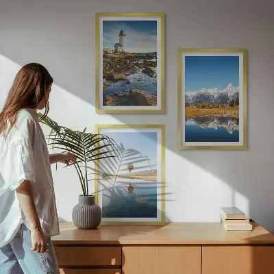 Conjunto de quadros para sala de estar com vistas da natureza, farol, montanhas e balão