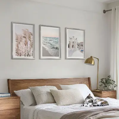 Composição de quadros moderna com plantas, ondas do mar, vistas e casas