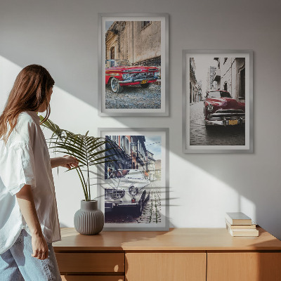 Conjunto de 3 quadros com moldura Carros clássicos nas cidades