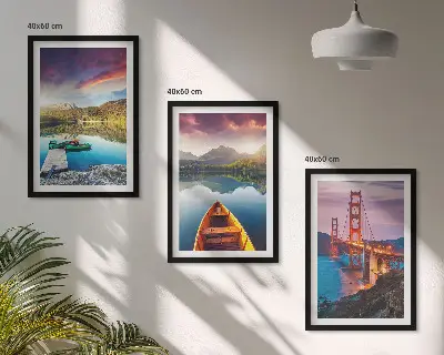Conjunto de 3 quadros com moldura com vistas das montanhas para o lago e pontes