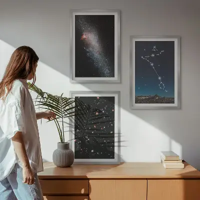Conjunto de quadros para sala de estar com tema de paisagens cósmicas da galáxia de Peixes