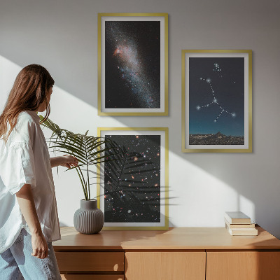 Conjunto de 3 quadros com moldura galáxia da constelação de Virgem
