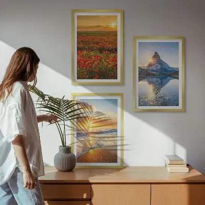 Composição de quadros moderna com paisagens de montanhas e mares no oeste