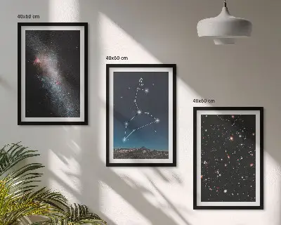 Conjunto de 3 quadros com moldura constelação de Leão e galáxia