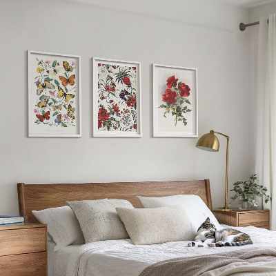 Conjunto de 3 quadros com moldura Borboletas, flores, rosas vermelhas