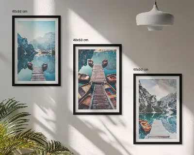 Conjunto de quadros para sala de estar com tema de píeres do lago e barcos