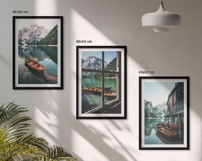 Composição de quadros moderna casa de barcos no lago da montanha