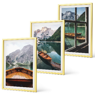 Conjunto de 3 quadros com moldura janela de barcos no lago da montanha