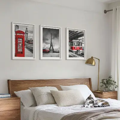 Conjunto de quadros para sala de estar com ícones do transporte de Londres e Paris