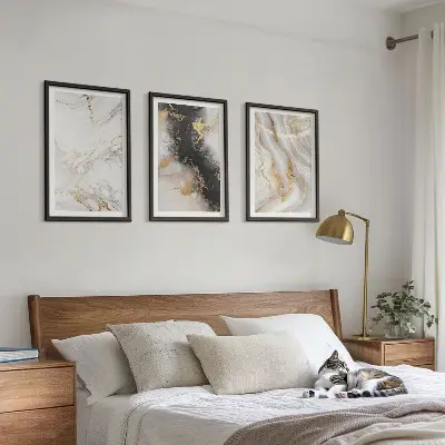 Conjunto de quadros para sala de estar com padrões abstratos em preto e branco