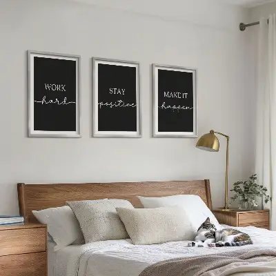 Composição de quadros moderna com motivos elegantes em fundo preto