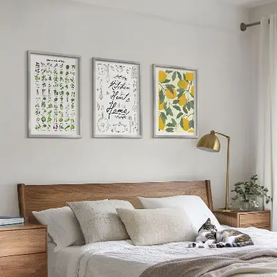Conjunto de quadros para sala de estar com ilustrações de ervas de cozinha e limão