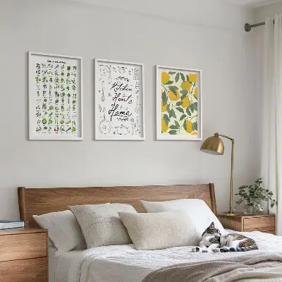 Conjunto de quadros para sala de estar com ilustrações de ervas de cozinha e limão