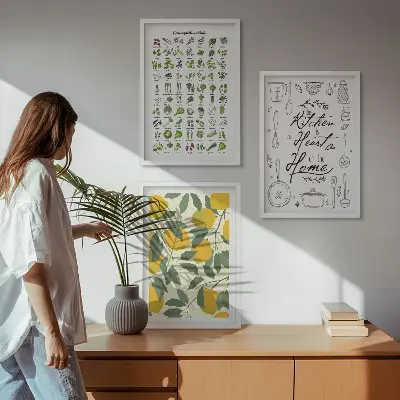 Conjunto de quadros para sala de estar com ilustrações de ervas de cozinha e limão