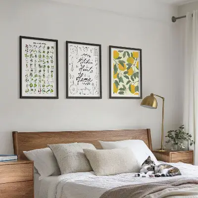 Conjunto de quadros para sala de estar com ilustrações de ervas de cozinha e limão