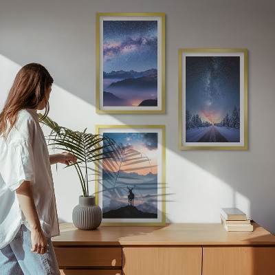 Composição de quadros moderna céu noturno montanhas nevoeiro veado