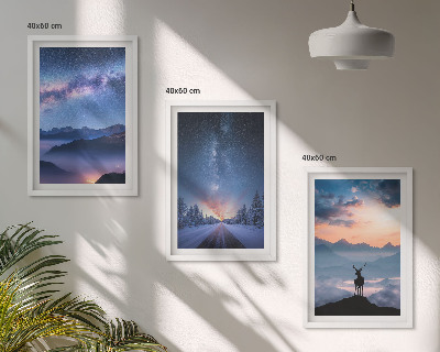 Composição de quadros moderna céu noturno montanhas nevoeiro veado