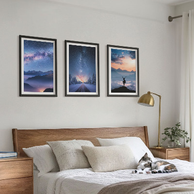 Composição de quadros moderna céu noturno montanhas nevoeiro veado