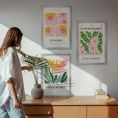 Conjunto de quadros para sala de estar com estampas modernas de flores e folhas