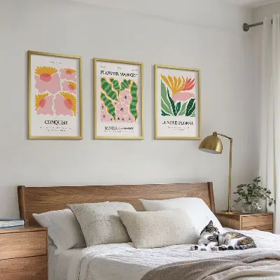 Conjunto de quadros para sala de estar com estampas modernas de flores e folhas