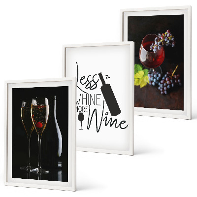 Conjunto de 3 quadros com moldura Taças de vinho com uvas e inscrição