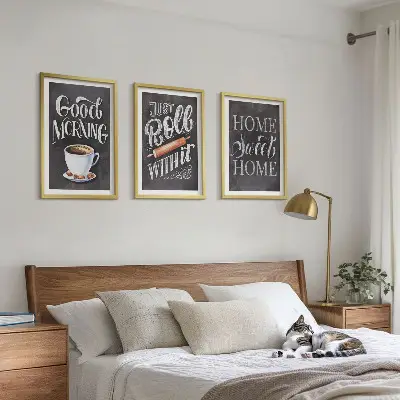 Conjunto de 3 quadros com moldura com estampas de motivos para cozinha