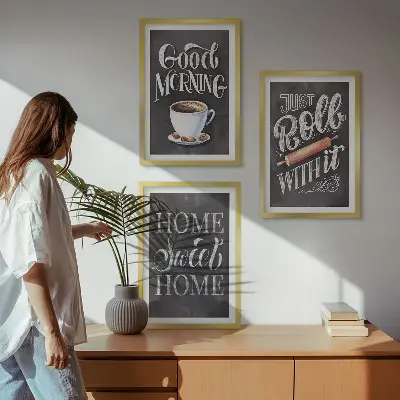 Conjunto de 3 quadros com moldura com estampas de motivos para cozinha