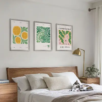 Conjunto de quadros para sala de estar com motivos de frutas e plantas em tons pastel