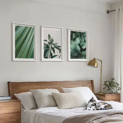 Conjunto de 3 quadros com moldura com estampa de folhas tropicais estéticas