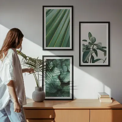 Conjunto de 3 quadros com moldura com estampa de folhas tropicais estéticas
