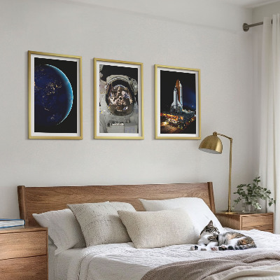 Conjunto de 3 quadros com moldura Espaço Terra astronauta foguete
