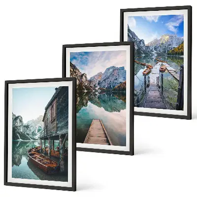 Conjunto de quadros decorativos modernos paisagem de barcos de madeira no lago com montanhas