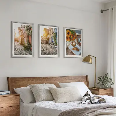 Conjunto de quadros para sala de estar com estampa de ruas, café e girassóis