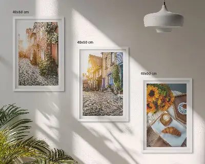 Conjunto de quadros para sala de estar com estampa de ruas, café e girassóis