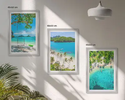 Conjunto de 3 quadros com moldura de praias com palmeiras e água cristalina
